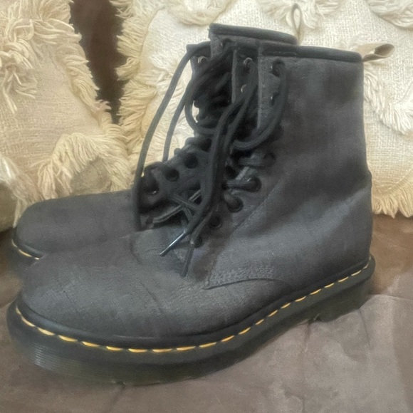Dr. Martens Shoes - Dr. Martens Grey Size 6 CANVAS (vegan) Boots